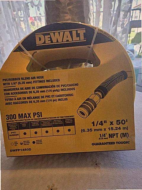 DEWALT DWFP1450D 1/4" x 50 ft PVC/Rubber Air Hose 300 PSI Male Thread