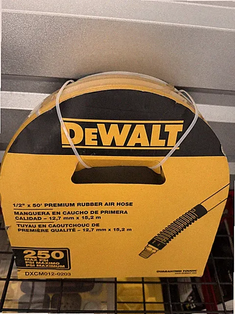 New DEWALT 1/2" x 50 foot Premium Rubber Air Hose 250 Max PSI | DXCM012-0203